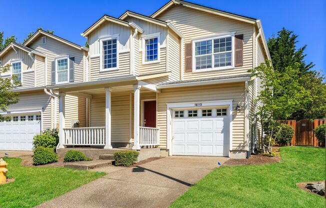 Progress Ridge 3 bed 2.5 bath + 1 -Car Garage + A/C + Fenced Yard