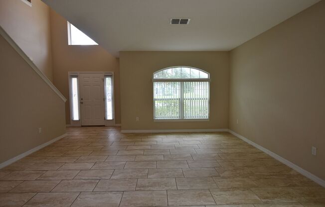 Single Family Home 4 Bedroom 2.5 Bath, 2 car garage for rent at 527 Bristol Cir, Kissimmee, FL 34758