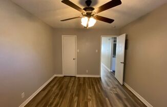 2 beds, 1 bath, 750 sqft, $750, Unit 1-DOWN