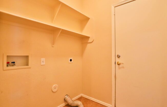 3 beds, 2 baths, $2,295
