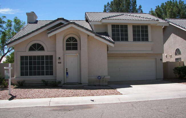 GREAT LOCATION WITH A COMMUNITY POOL