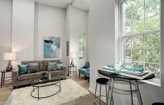 329 K St NE