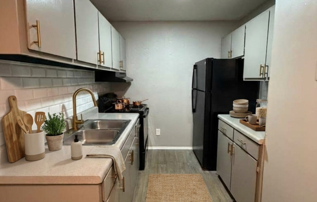 1 bed, 1 bath, 715 sqft, $1,000, Unit 6902-203