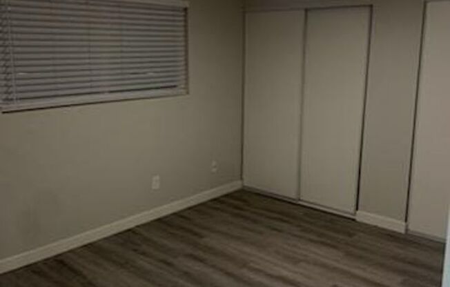 1 bed, 1 bath, 520 sqft, $2,075