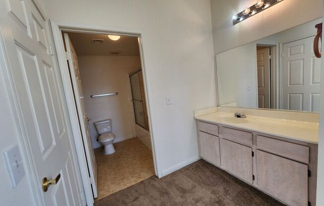 2 beds, 2 baths, $1,430