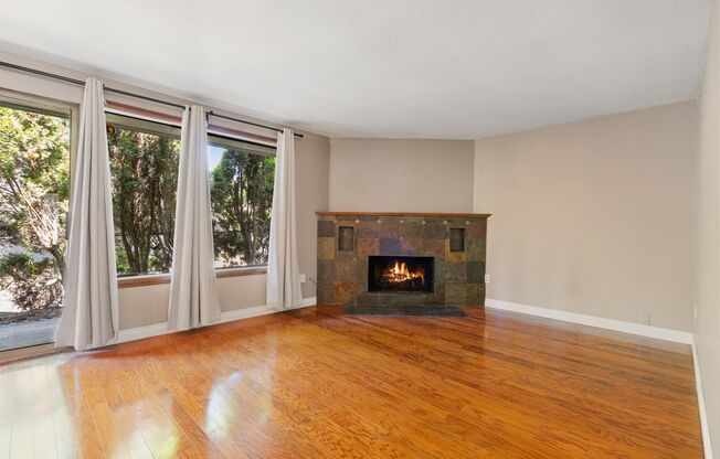 Totem Lake Condo For Rent!