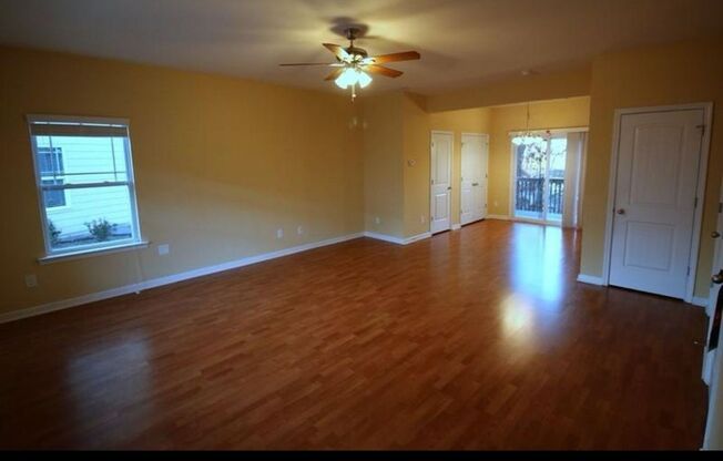 Charming 3BR Townhome in Norcross