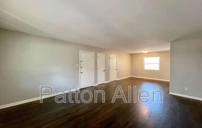 1020 HENDERSONVILLE RD