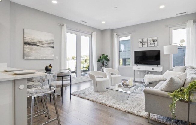 2 beds, 2 baths, 1,209 sqft, $4,570, Unit 501