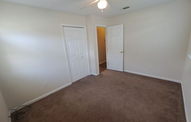 3 beds, 2 baths, $1,495