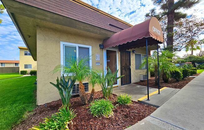 Crestwood Apartments!