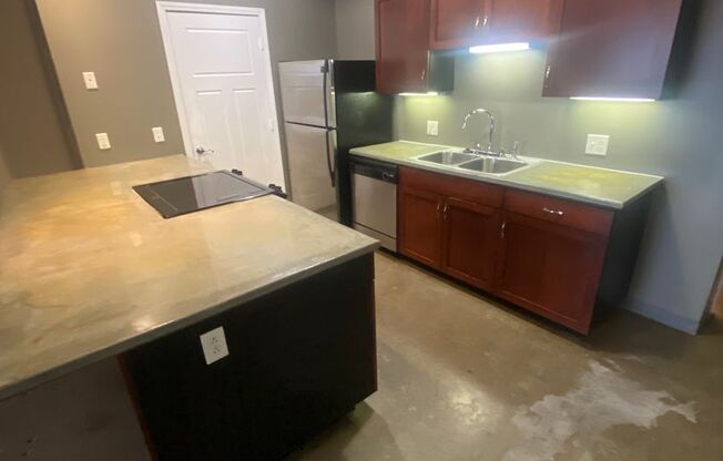 1 bed, 1 bath, 1,150 sqft, $850, Unit 506