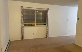 2 beds, 2 baths, $1,500, Unit # 17