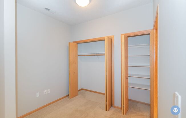 1 bed, 1 bath, 882 sqft, $1,210, Unit CT-6