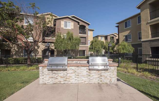 Community Grilling Station at Sterling Village Apartment Homes, Vallejo, CA