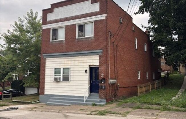 812 Indiana Avenue