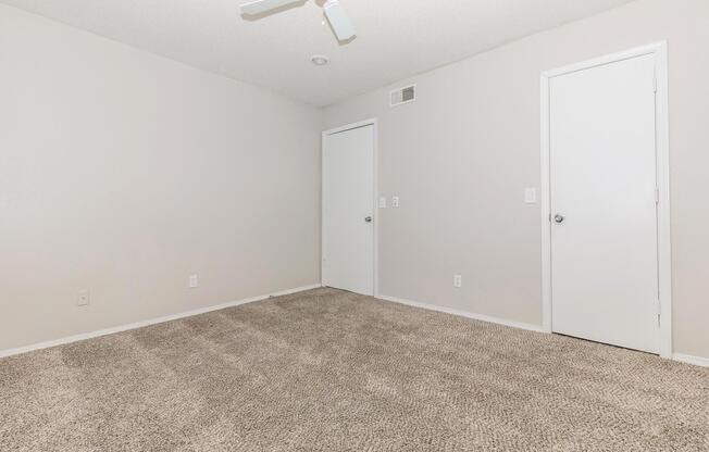 1 bed, 1 bath, 610 sqft, $705