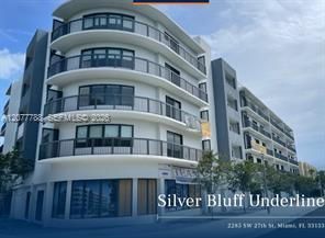 1 bed, 1 bath, 682 sqft, $2,398, Unit 401
