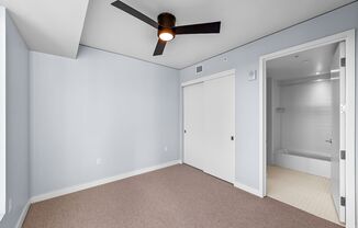 Gorgeous Two Bedroom Condo in The Coloradan!