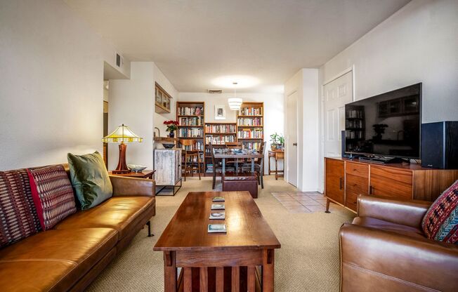 Light-Filled Upstairs Condo in a Prime Location