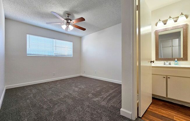 2 beds, 2 baths, 980 sqft, $2,125, Unit 115