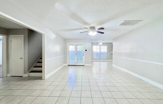 10827 SUGAR HL DR