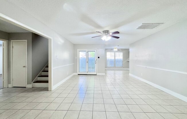 10827 SUGAR HL DR