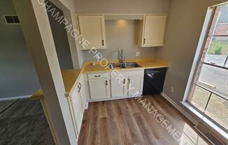 1 bed, 1 bath, 1,200 sqft, $1,100, Unit 2