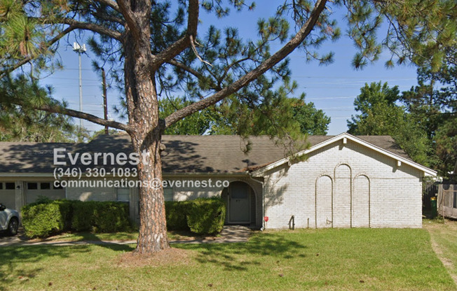 7206 MAPLE LN