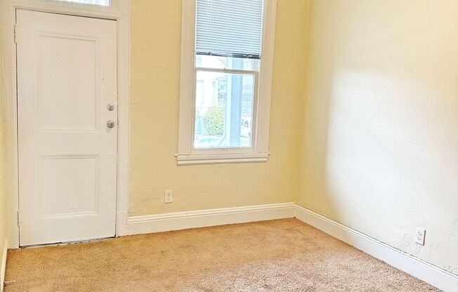 5bed/2bath Single Family Home!