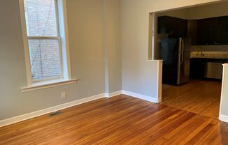 843 N WINCHESTER AVE