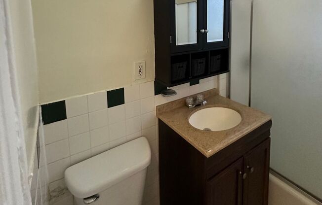 1 bed, 1 bath, $1,650, Unit 22