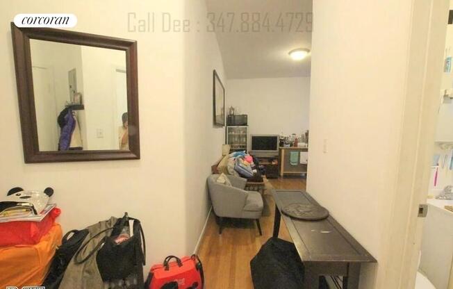 202 W 81 ST