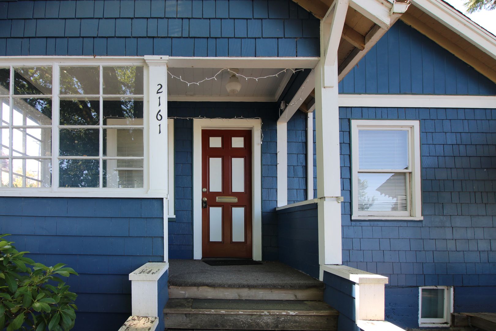 RENT SPECIAL: $750 Off First Full Month's Rent With One Year Lease! ~ Winter St 2161