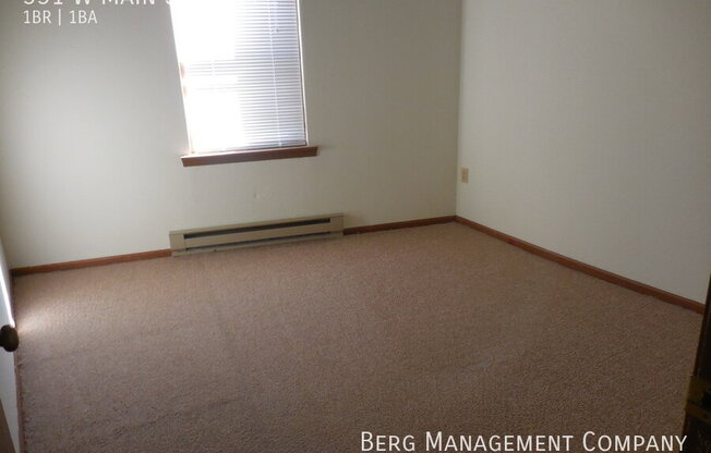 331 W MAIN ST