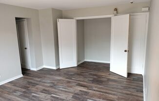 Studio, 1 bath, 437 sqft, $925, Unit 7