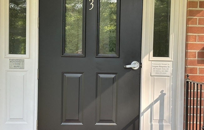 52 LEONARD RD