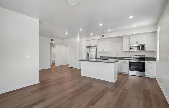 1 bed, 1 bath, $2,365, Unit GP-A 213