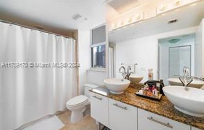 2 beds, 2 baths, 1,289 sqft, $4,100, Unit 41 SE 5th St # 12-02 (A11709170)