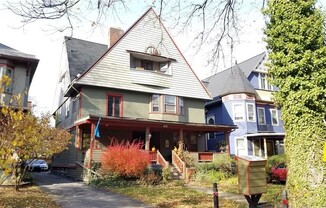 24 ASHLAND AVE