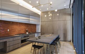 250 Ashland Pl.