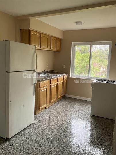 109 GLENRIDGE PL