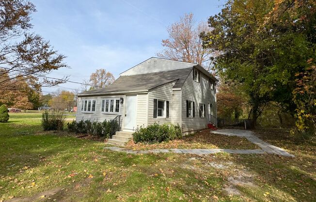 Charming 5 Bedroom/2.5 Bathroom in Bowleys Quarters, MD!