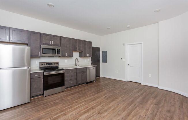 1 bed, 1 bath, 550 sqft, $1,410, Unit Unit 303 (Front)