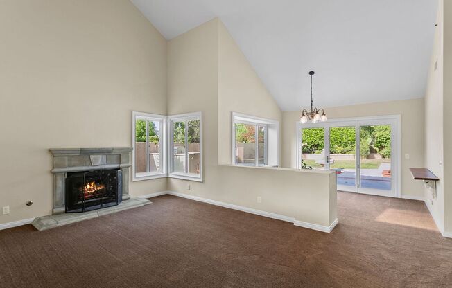 Single-Level 4 Bedroom Home in San Clemente!