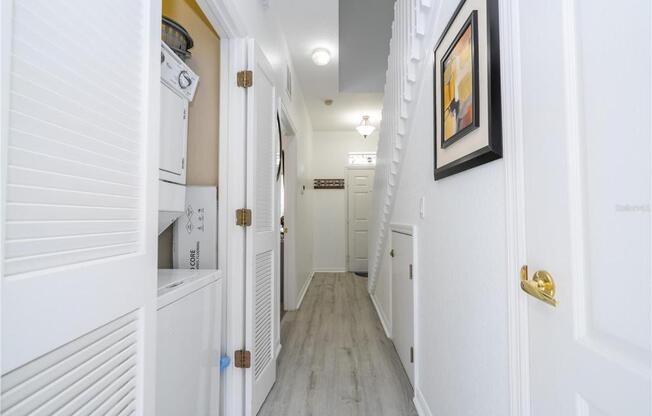 4 beds, 2 baths, 1,400 sqft, $2,500
