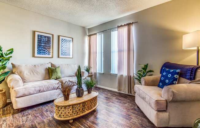 Monarch Pass Apartments in Fort Worth 76119 photo of  living room with hardwood flooring