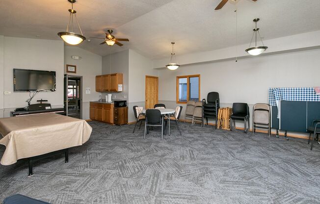 2929 Beaver Ave