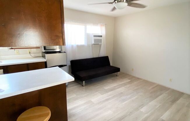 Recently renovated 1 bedroom in Hawaii Kai