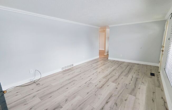 Charming 4 Bed/1.5 Bath Home!